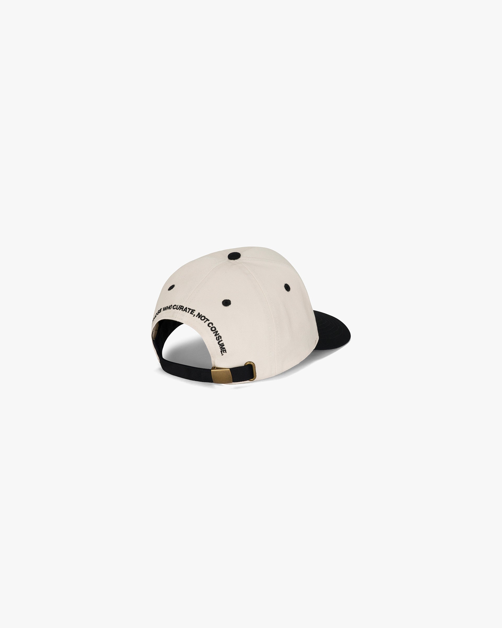 CURATOR'S CLUB HAT- MILK/BLACK